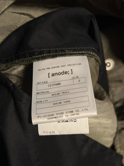 Julius_7 Military Green Shell Pants
