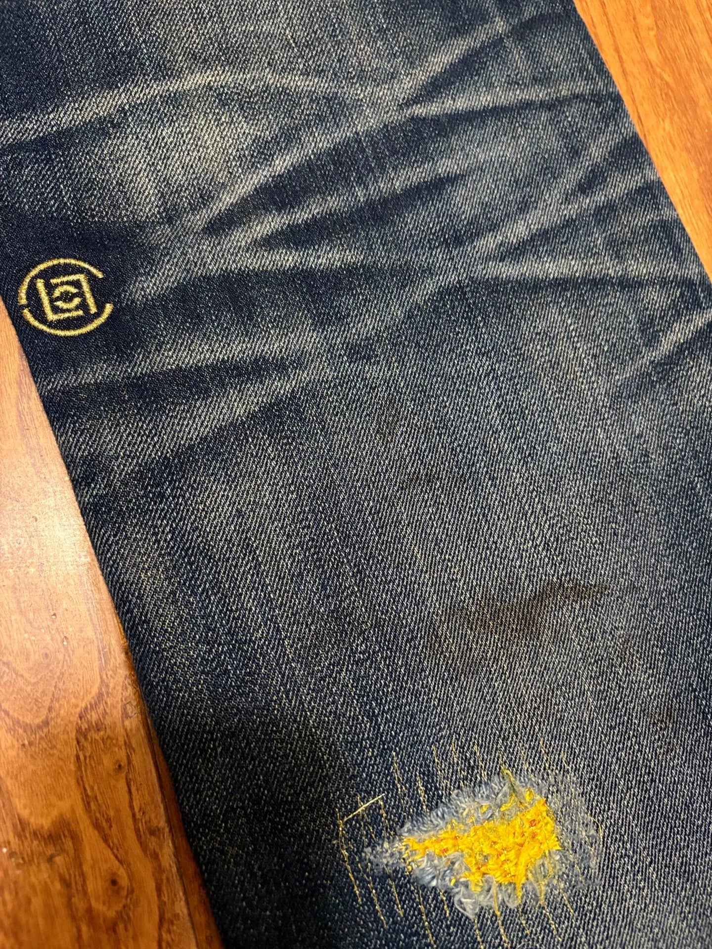 clot levi's kazuki distressed denim pants