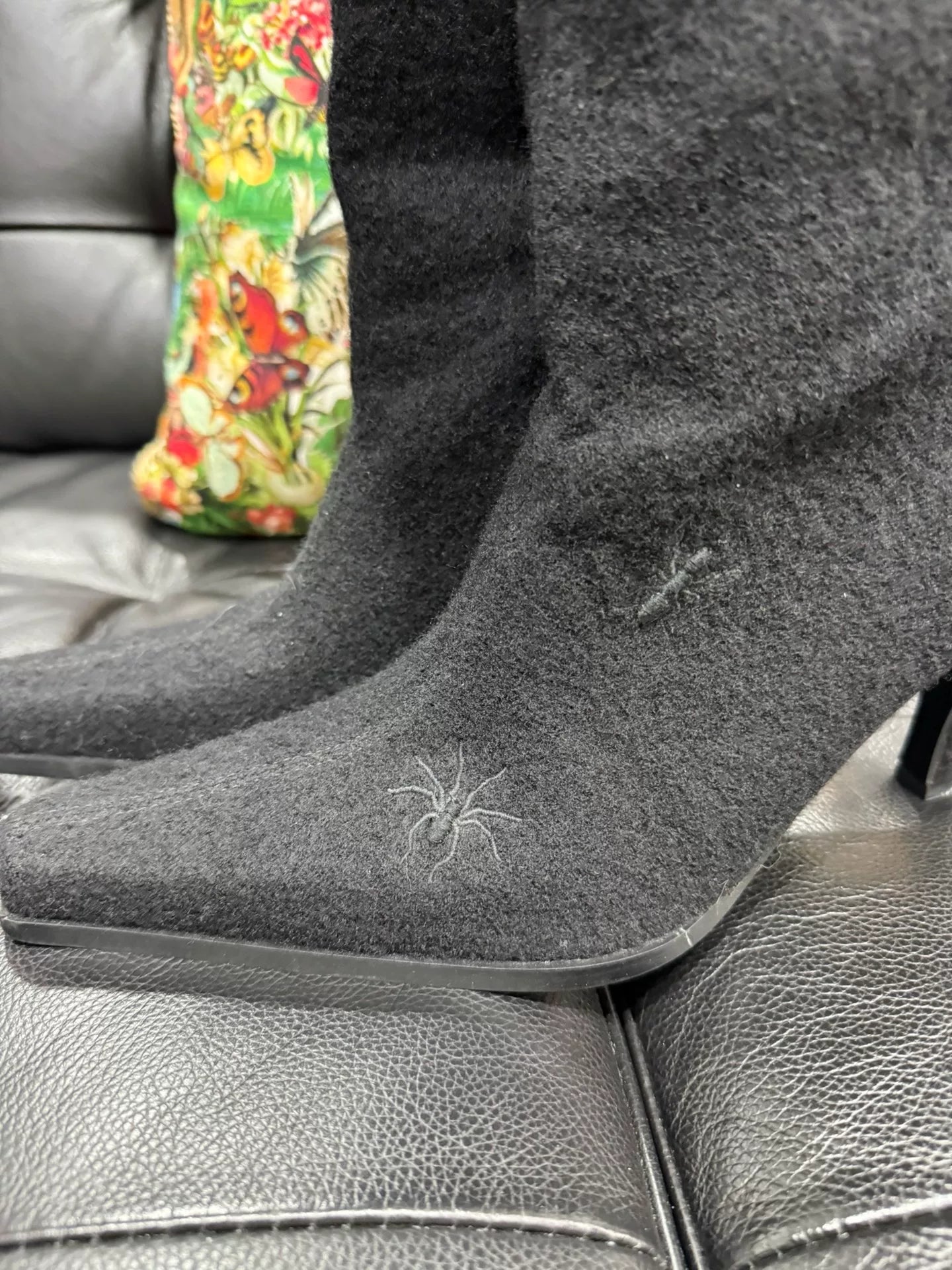 undercover guru guru embroidered insect long boots