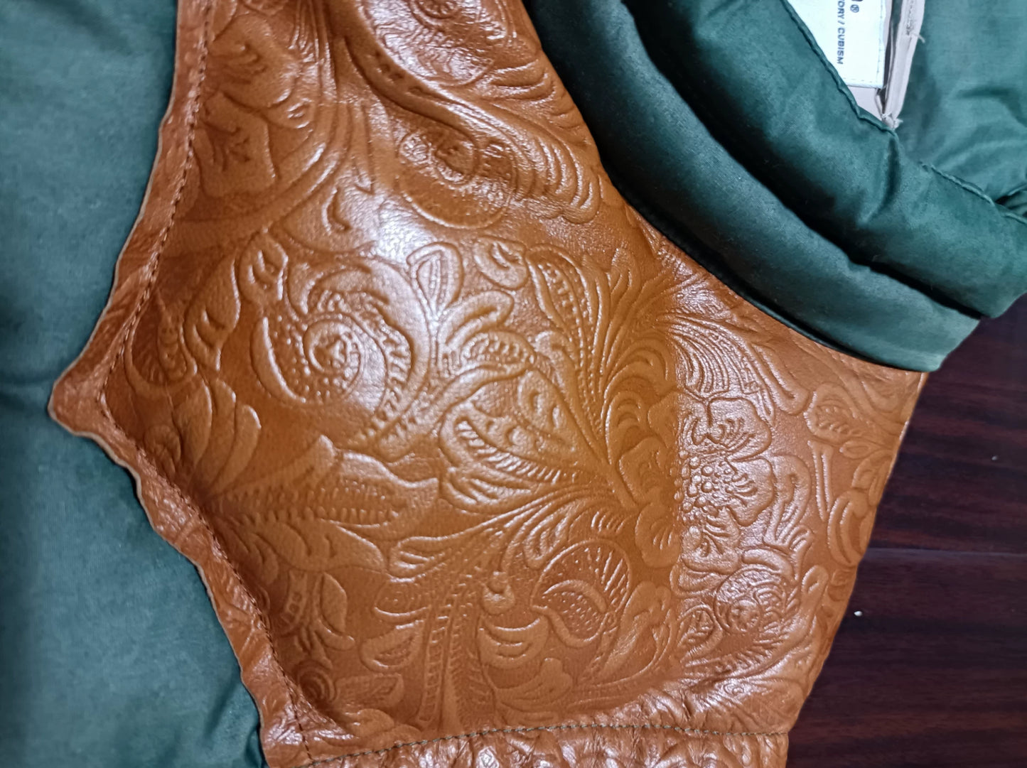 vsivim Insulator Colorblock Distressed Vest