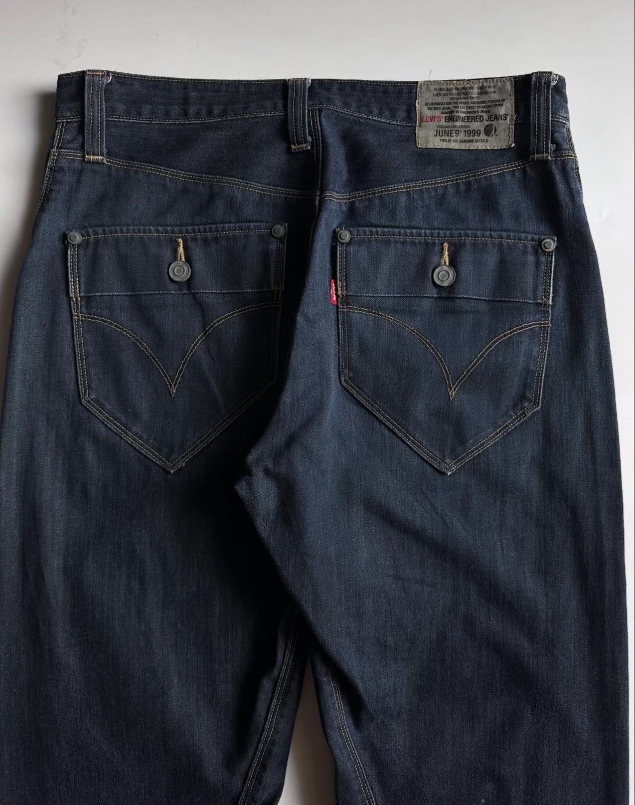 Vintage Levi's 1990s-2000s Engineered Jeans