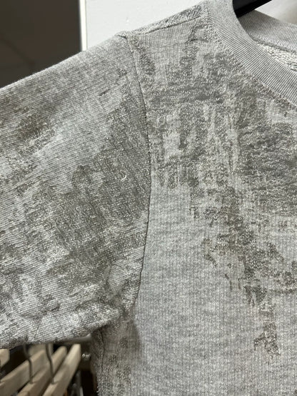 drapes laser-etched graphic short sleeve shirt