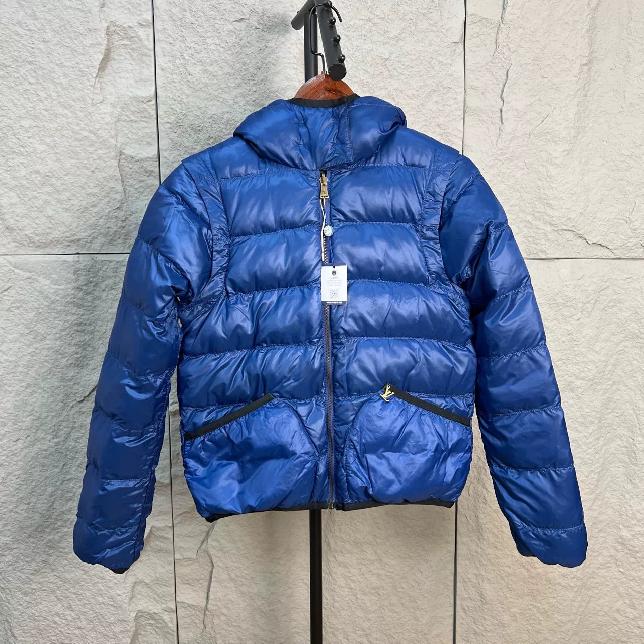 louis vuitton reversible hooded down jacket