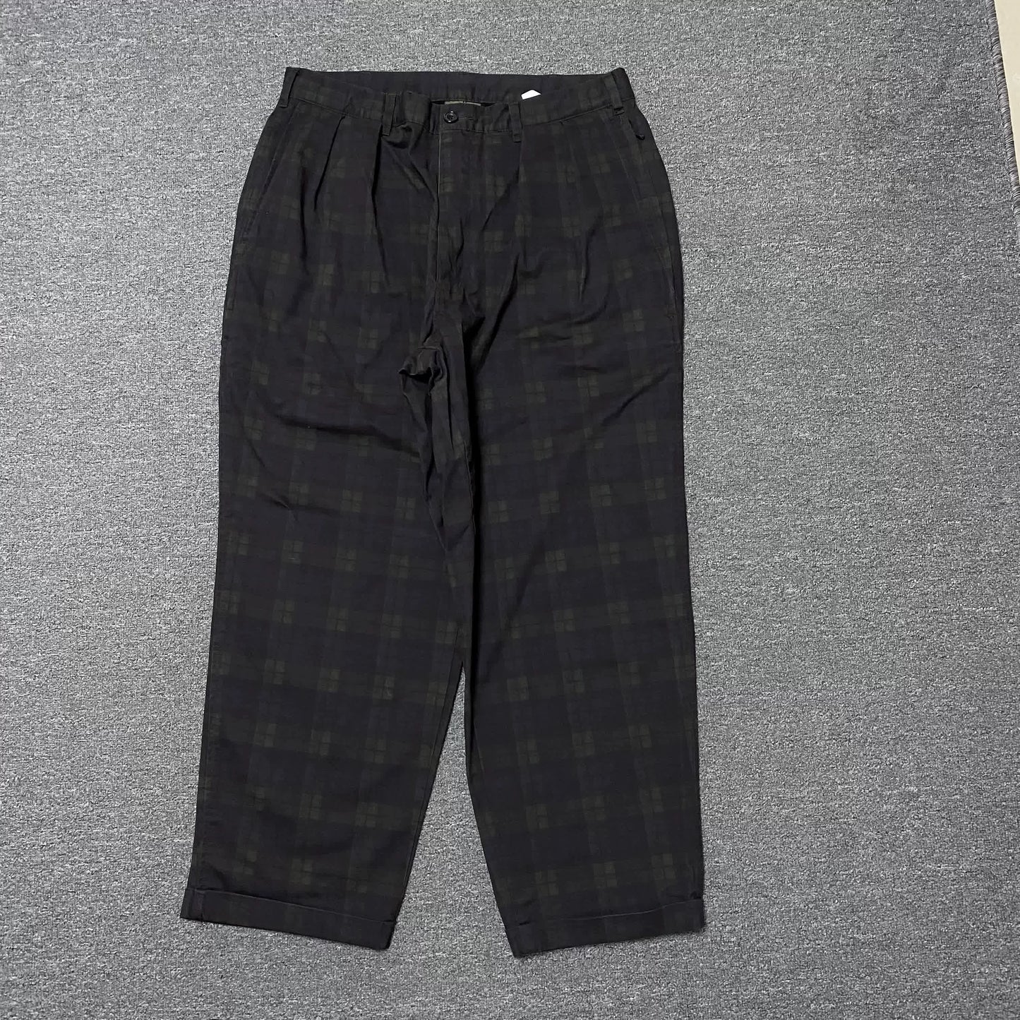 BEAMS SSZ Plaid Loose-Fit Pants