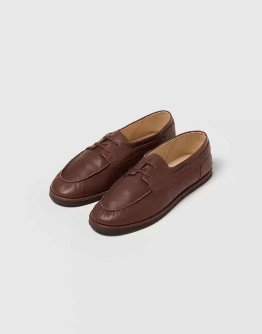 AURALEE SOFT LEATHER DECK SHOES