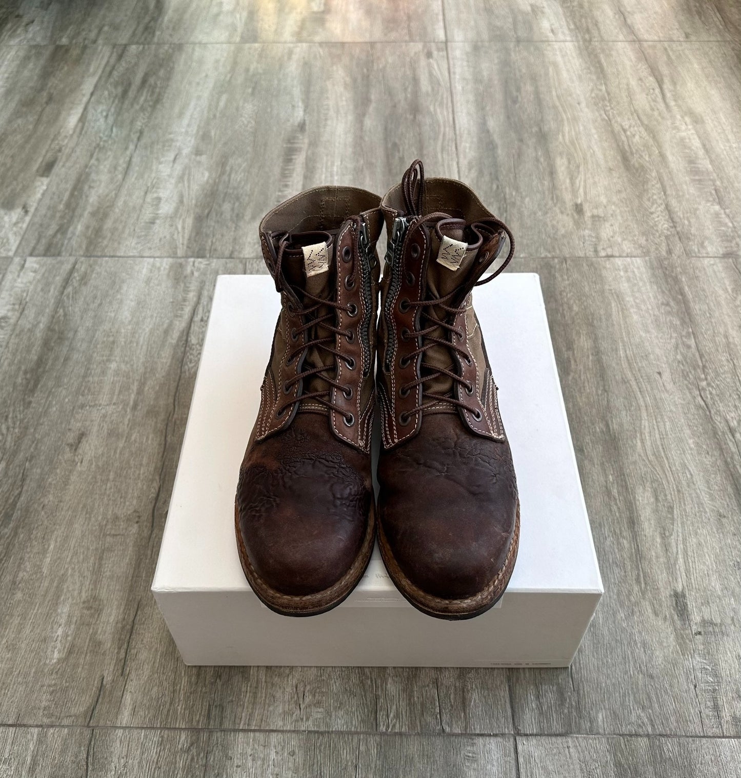 visvim 7 hole folk boots khaki color