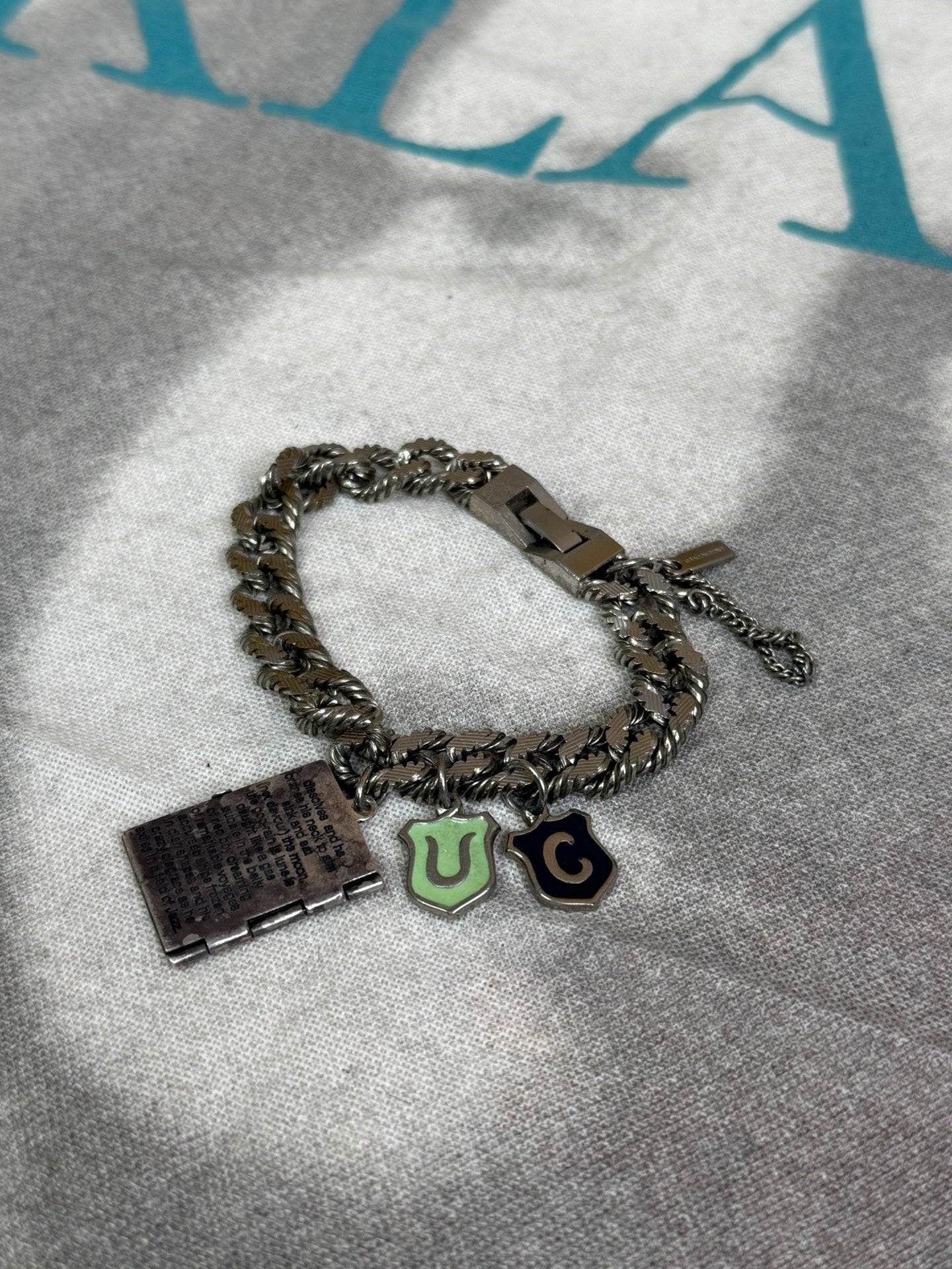 UNDERCOVER Neoboy Poetry Bracelet