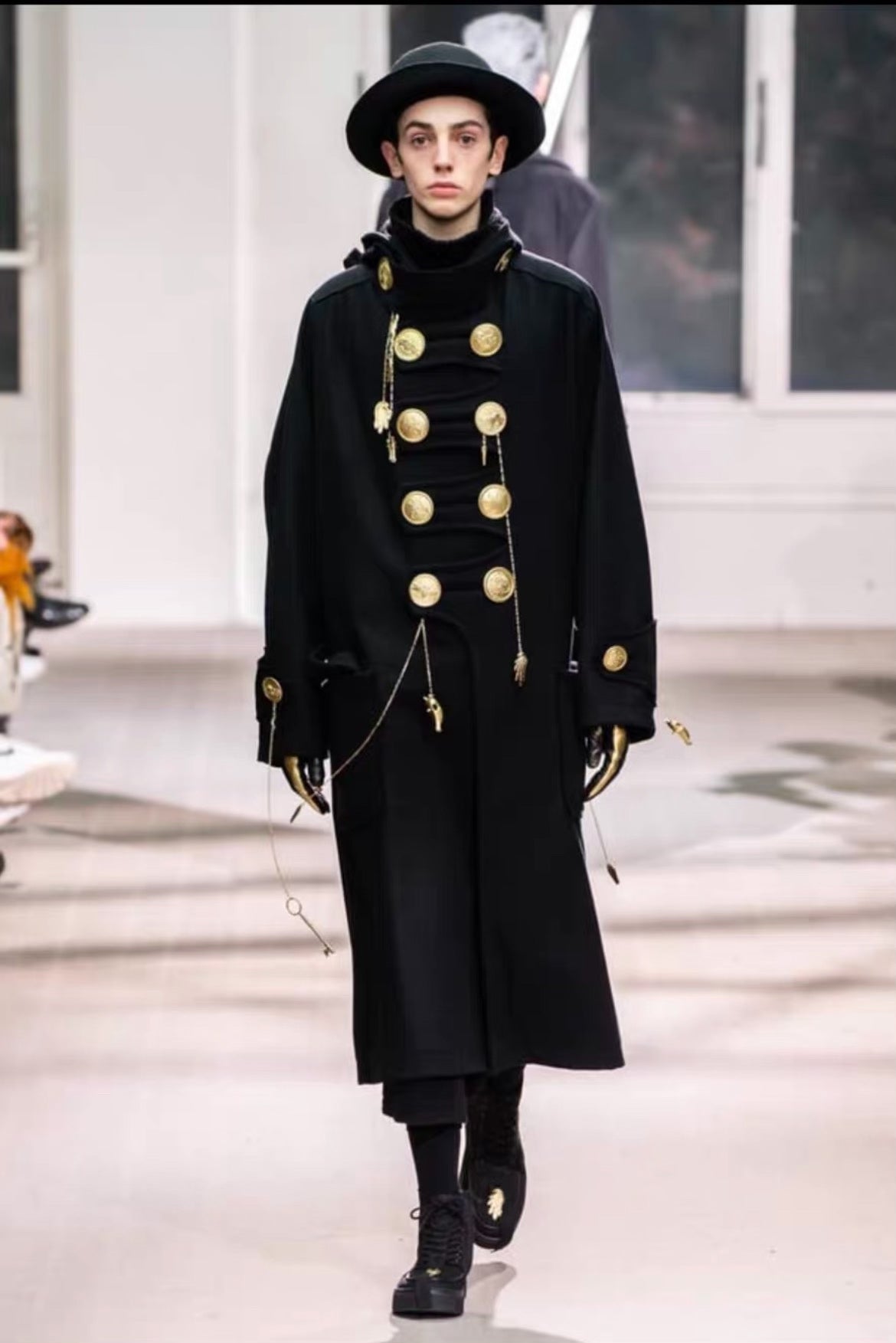 Yohji Yamamoto 19AW Gold Button Coat