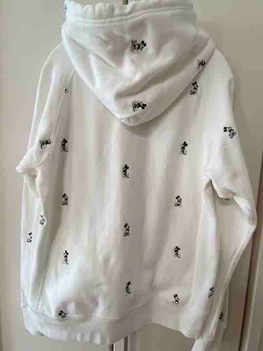 soloist mickey embroidered hoodie size 46