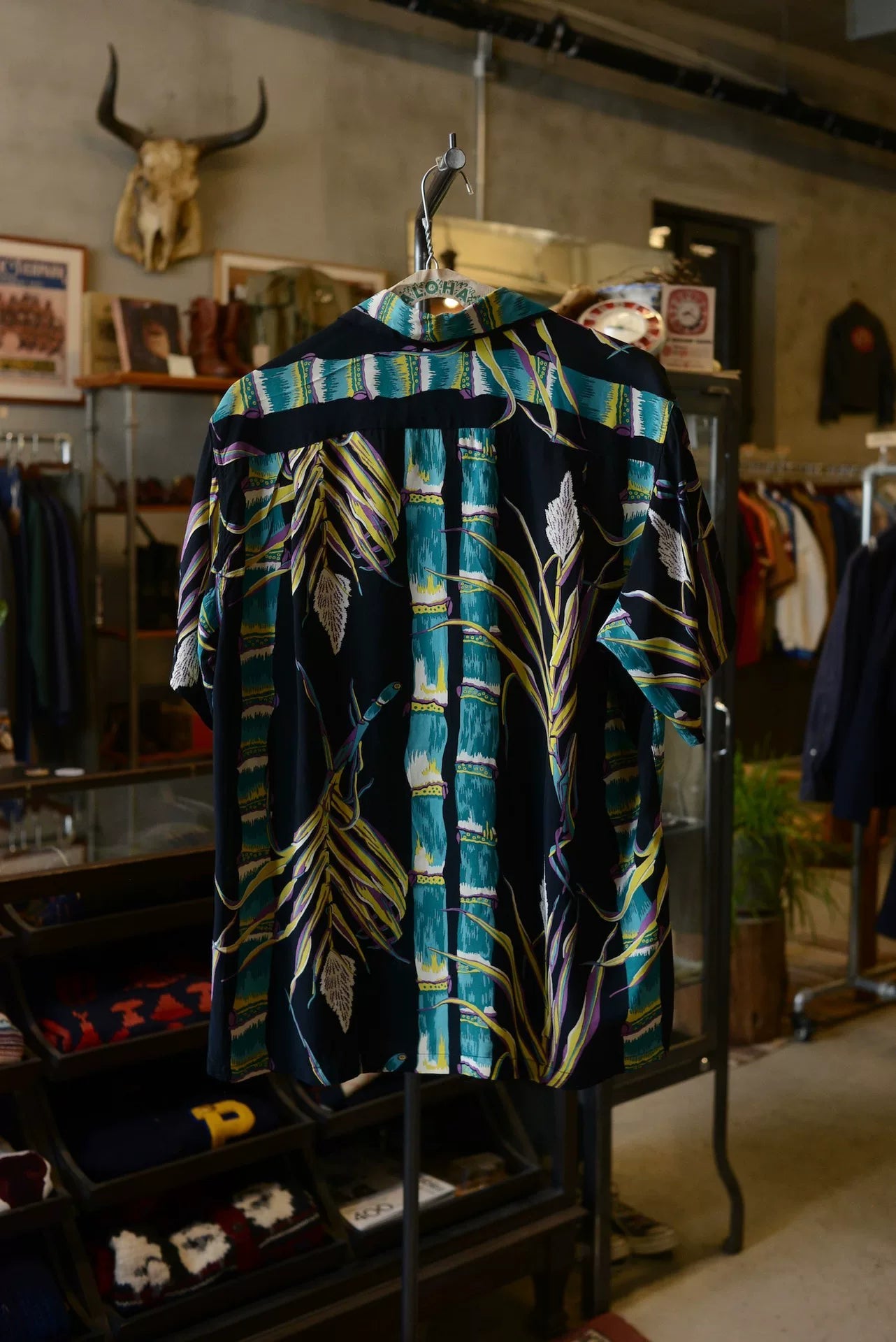 SunSurf Bamboo Aloha Wooden Button Shirt