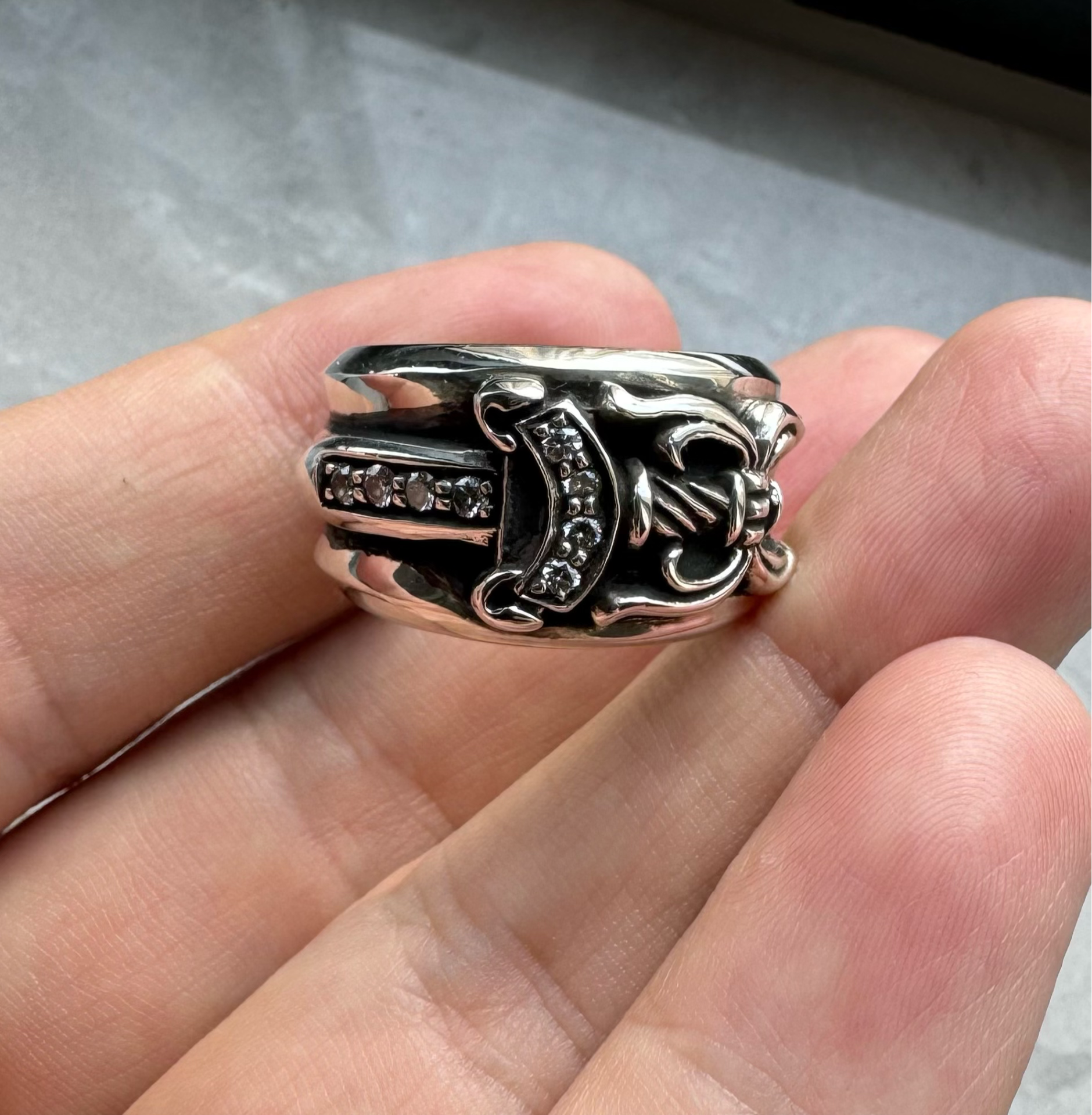 chrome hearts sword ring with white diamonds