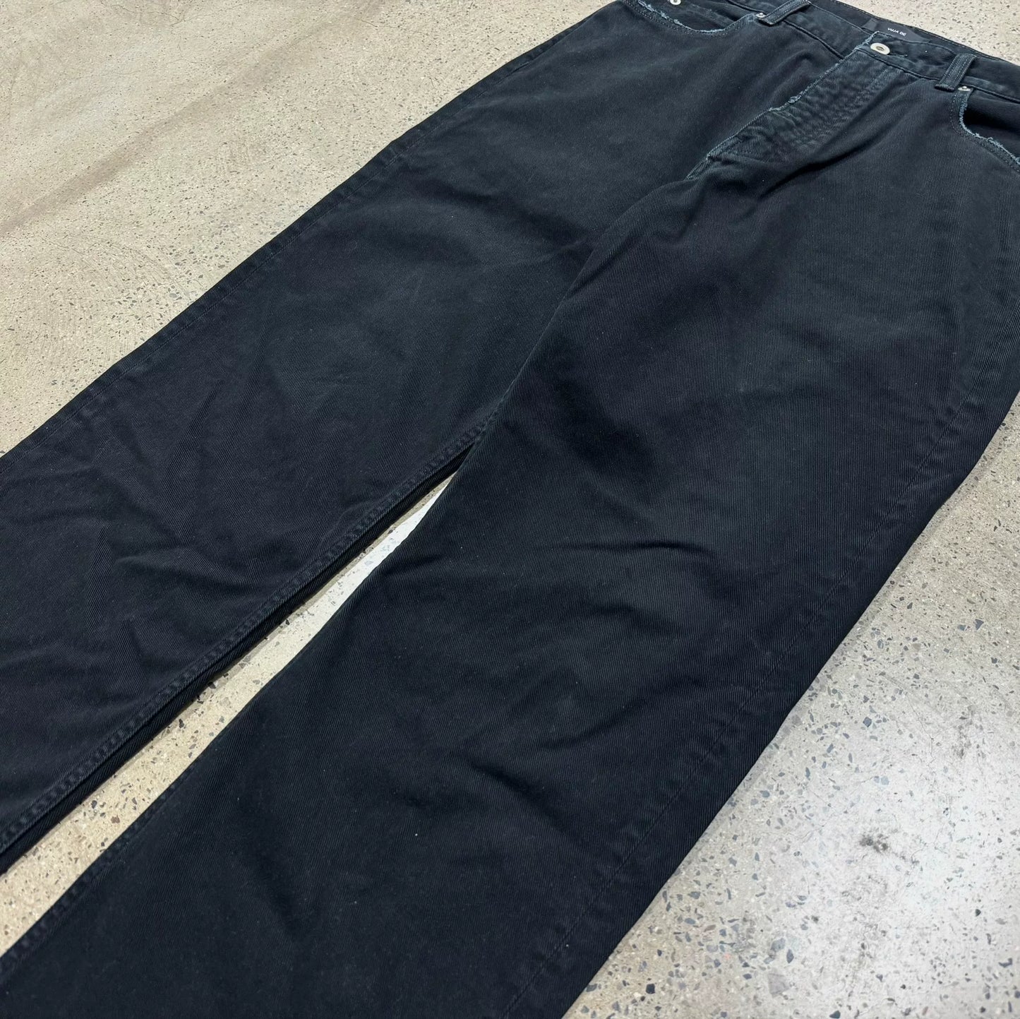 Vuja De Relaxed-Fit Black Denim Jeans