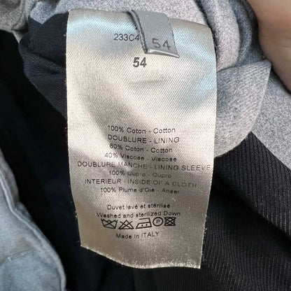 gray double-breasted hooded down jacket