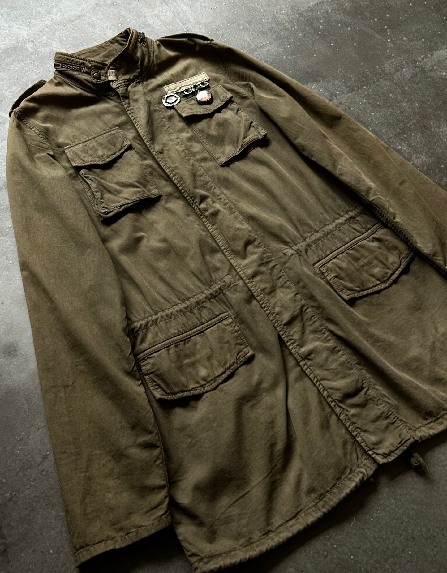 SHARE SPIRIT Hunting Jacket with Badge