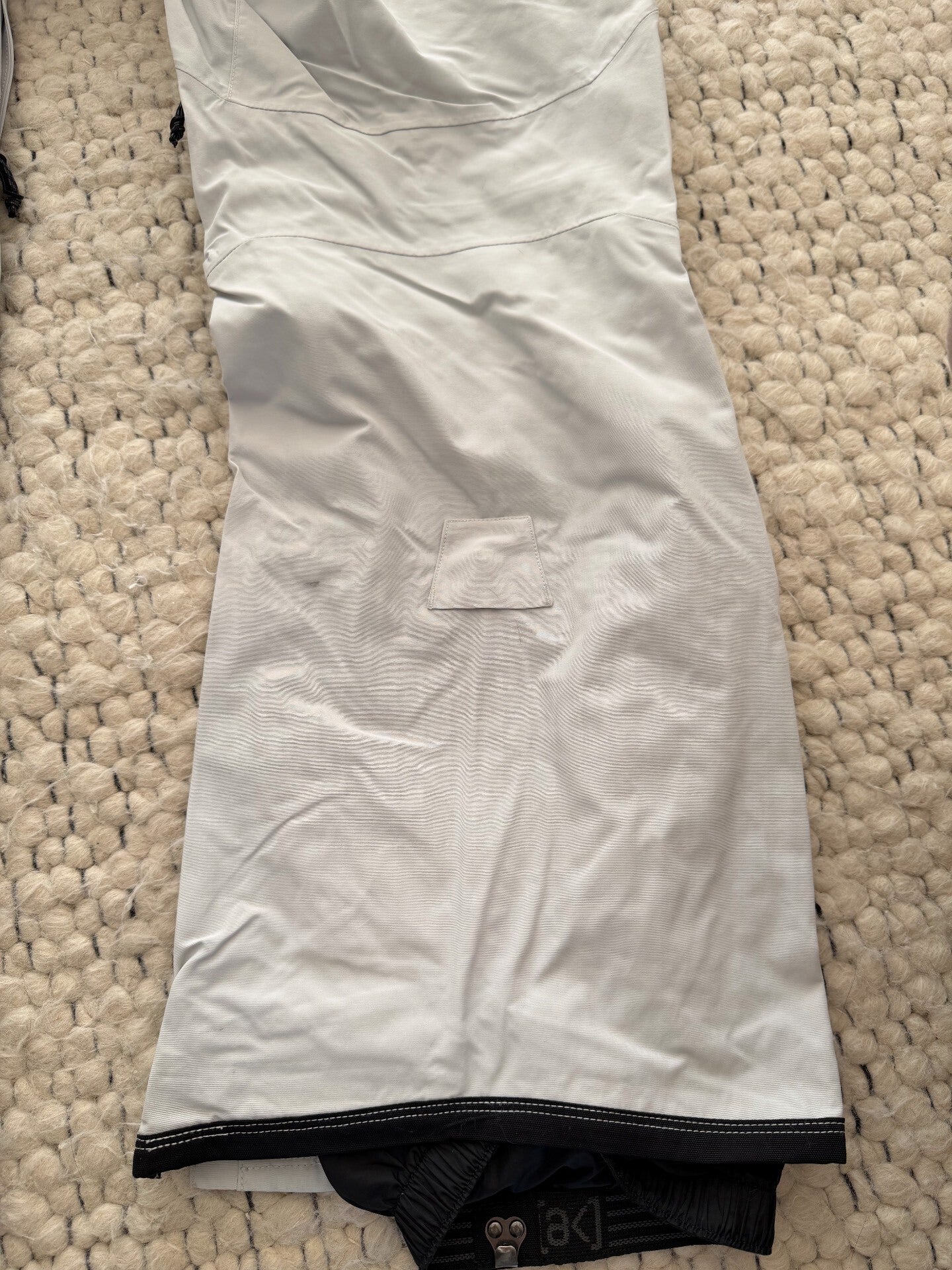 burton 2L AK cyclic bib snow pants