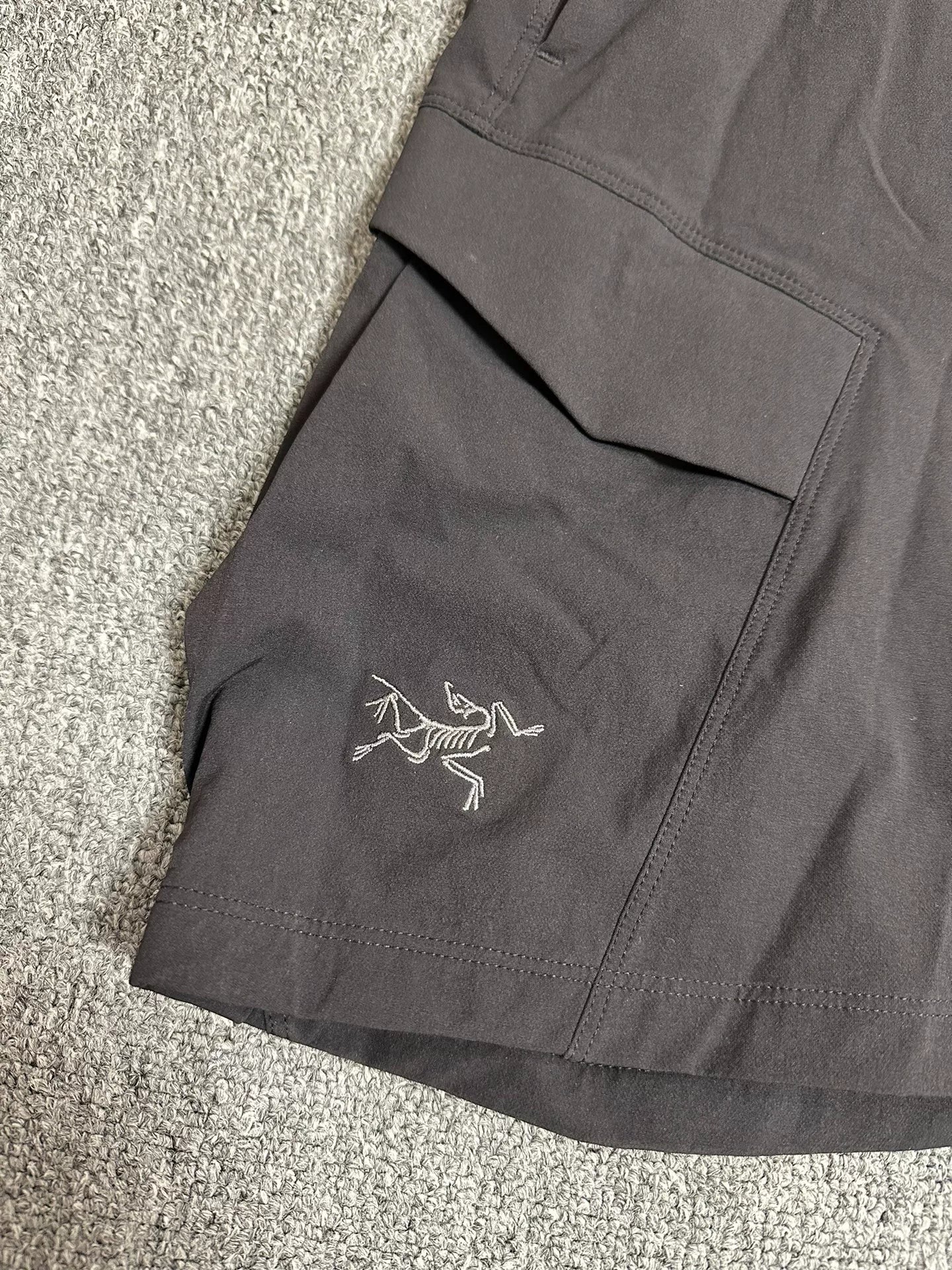 ARC'TERYX RAMPART 9'' Short