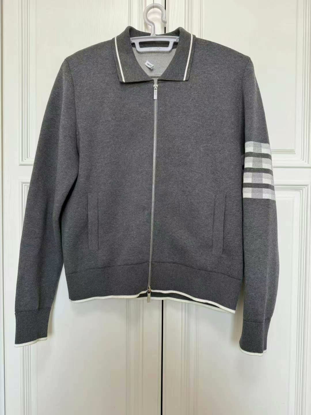 thom browne gray zip-up knitted cardigan