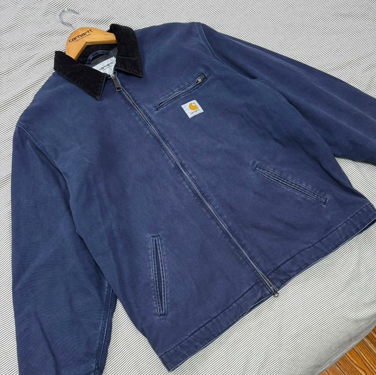 Carhartt WIP Detroit Jacket in Navy