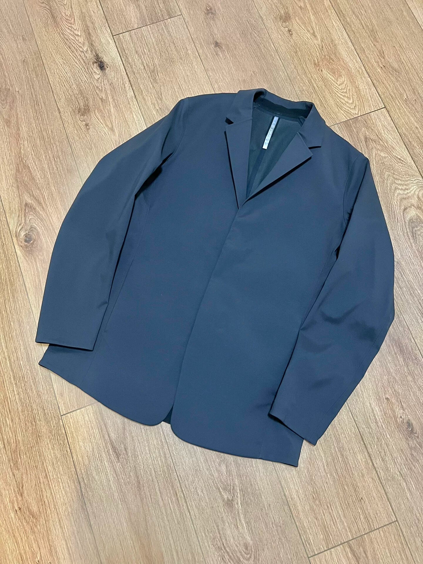 veilance indisce soft shell blazer
