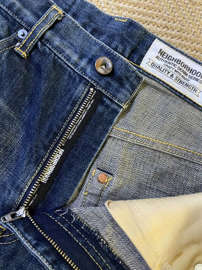 NEIGHBORHOOD Distressed Washed Jeans