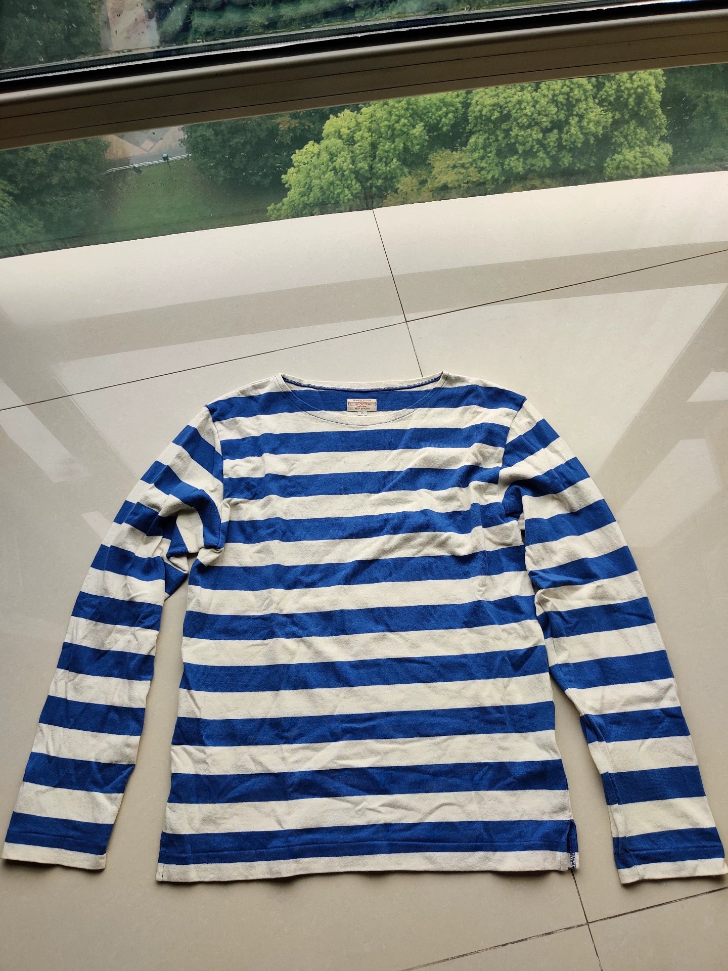 long sleeve navy striped shirt