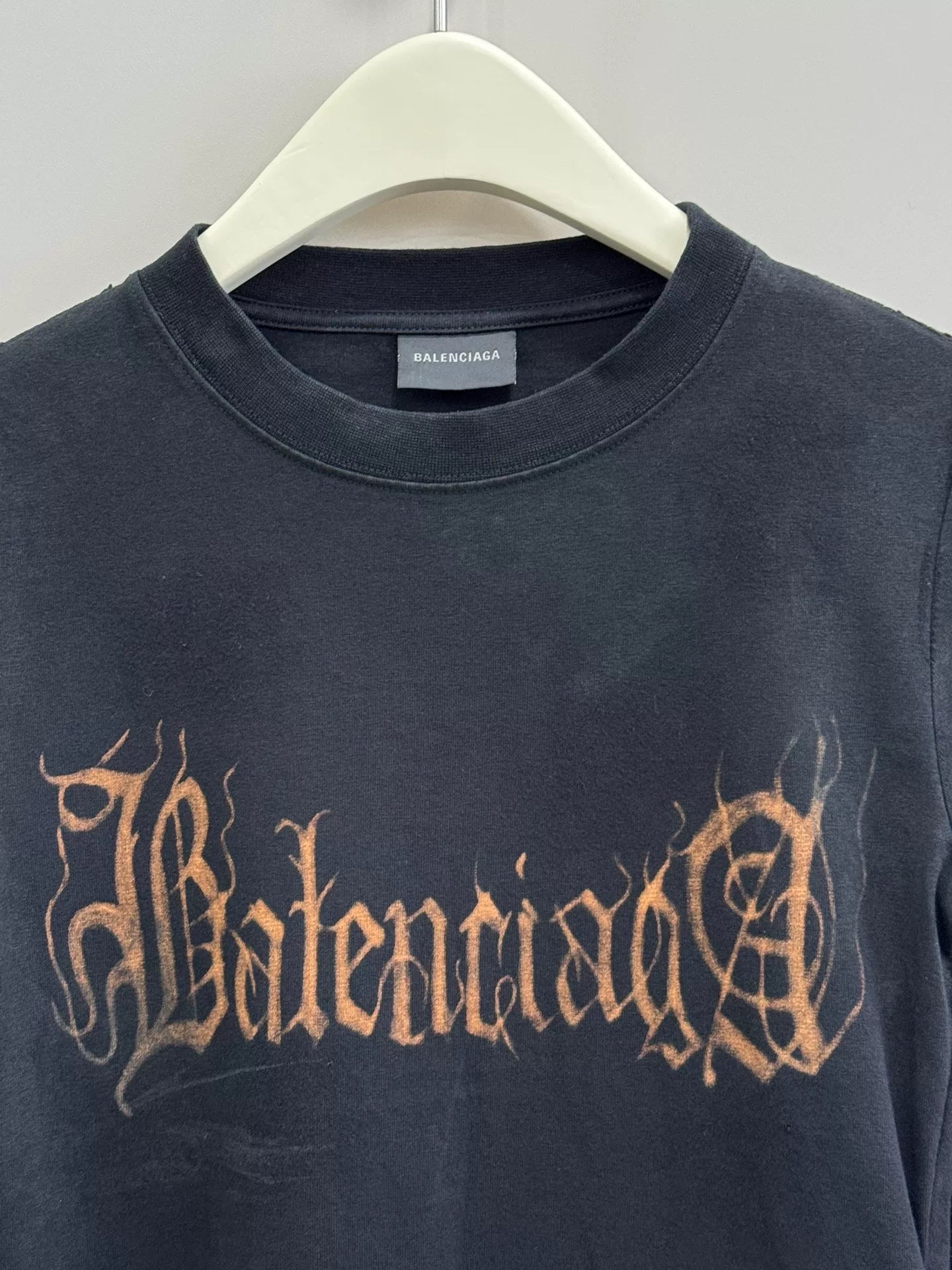 balenciaga long sleeve t-shirt size S