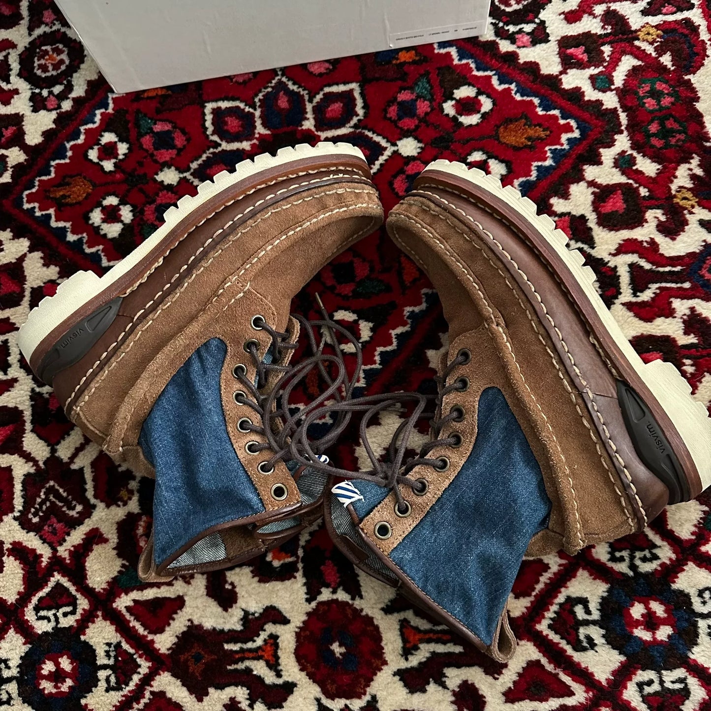 visvim grizzly boots in excellent condition