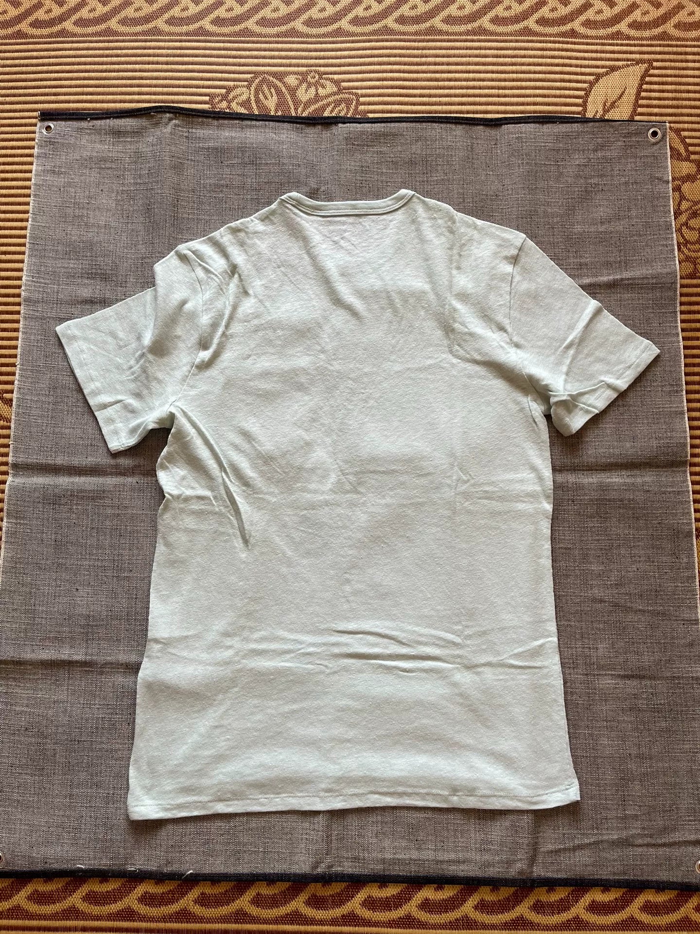 Levi's Cotton-Linen Blend Short-Sleeve T-Shirt