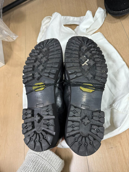 guidis black leather shoes with dust bag