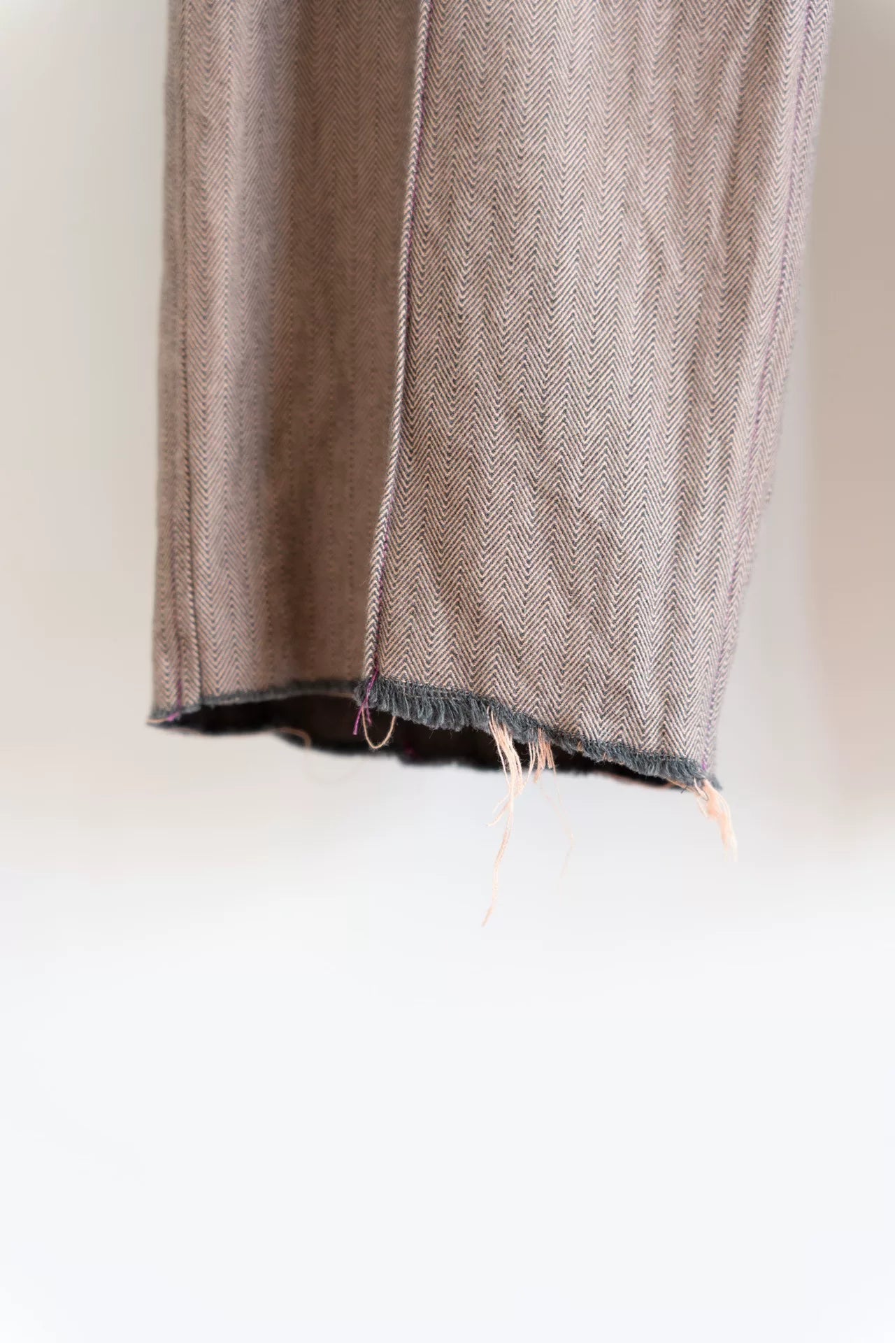 Sulvam Knife Edge Pants in Beige