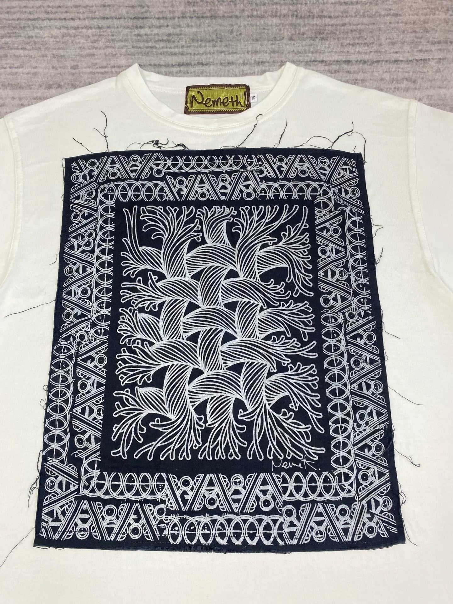 black and white rope knot long sleeve tee