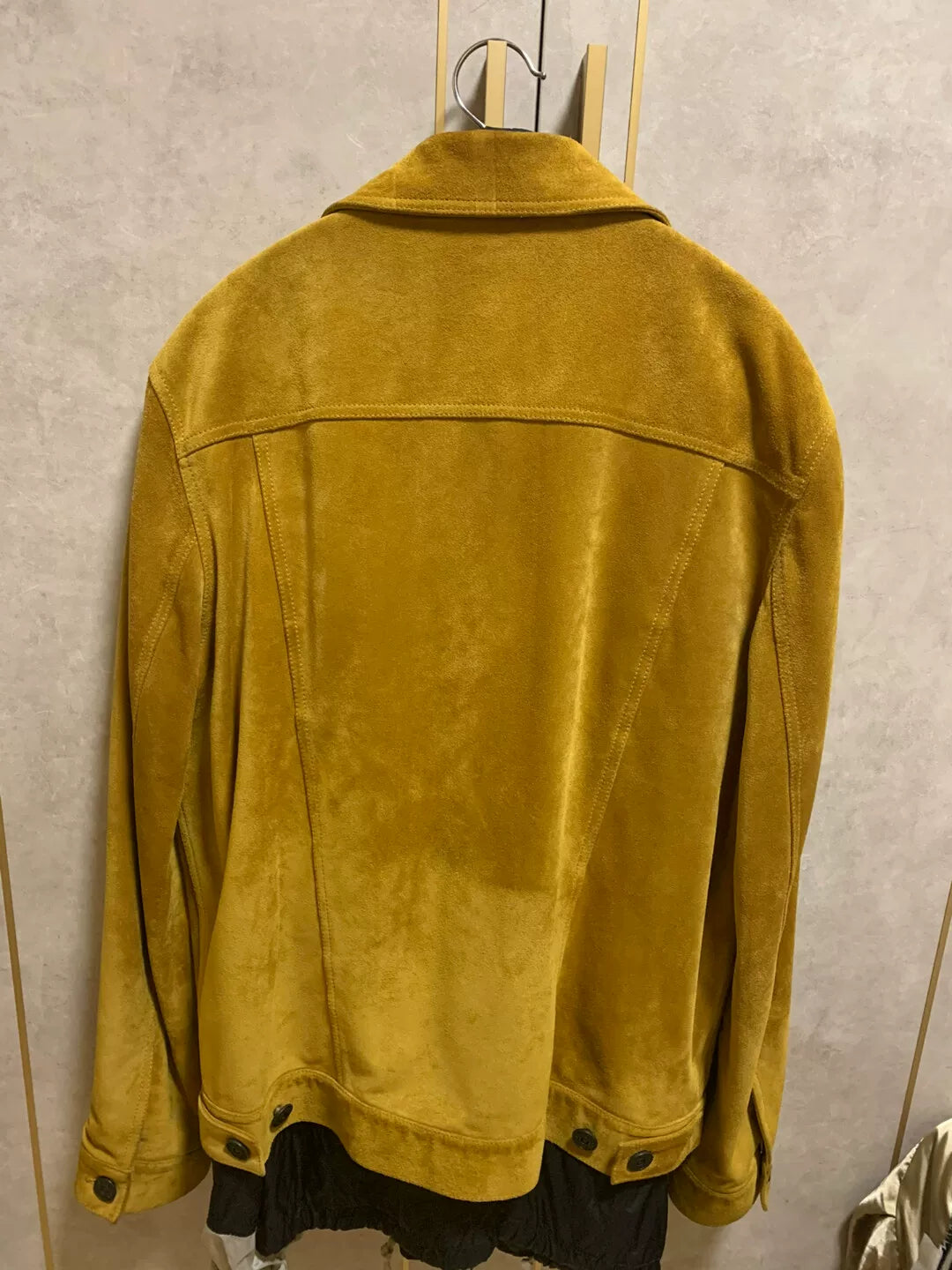 stylish yellow suede men's jacket
