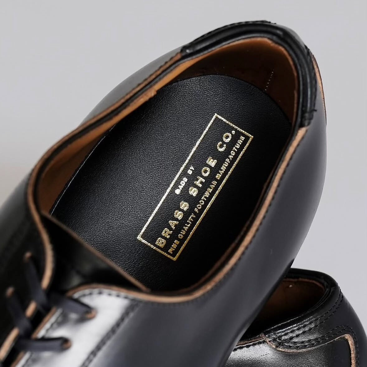 CLINCH Service Shoes Horsebutt Black