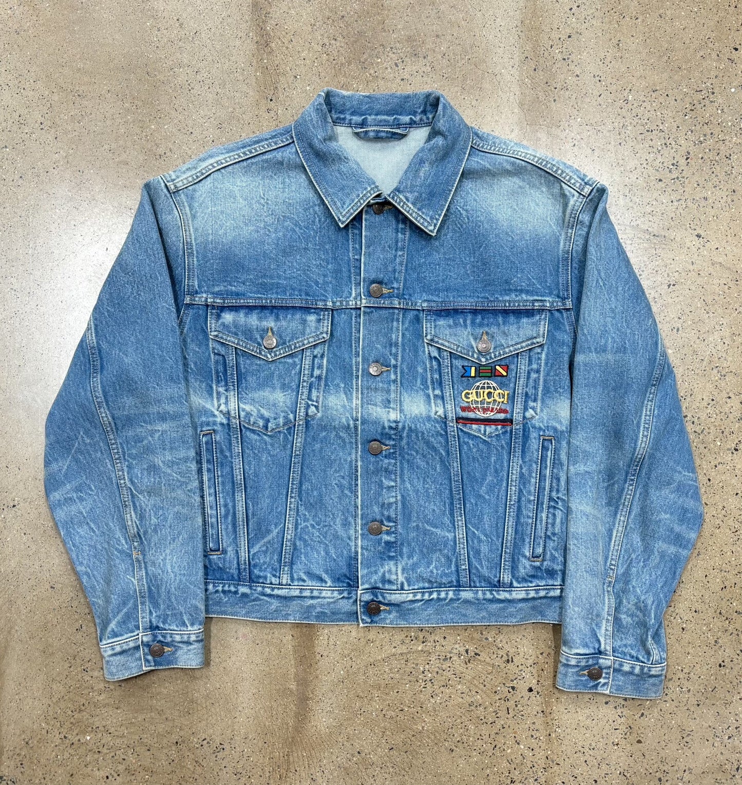 Gucci vintage Logo Denim Jacket