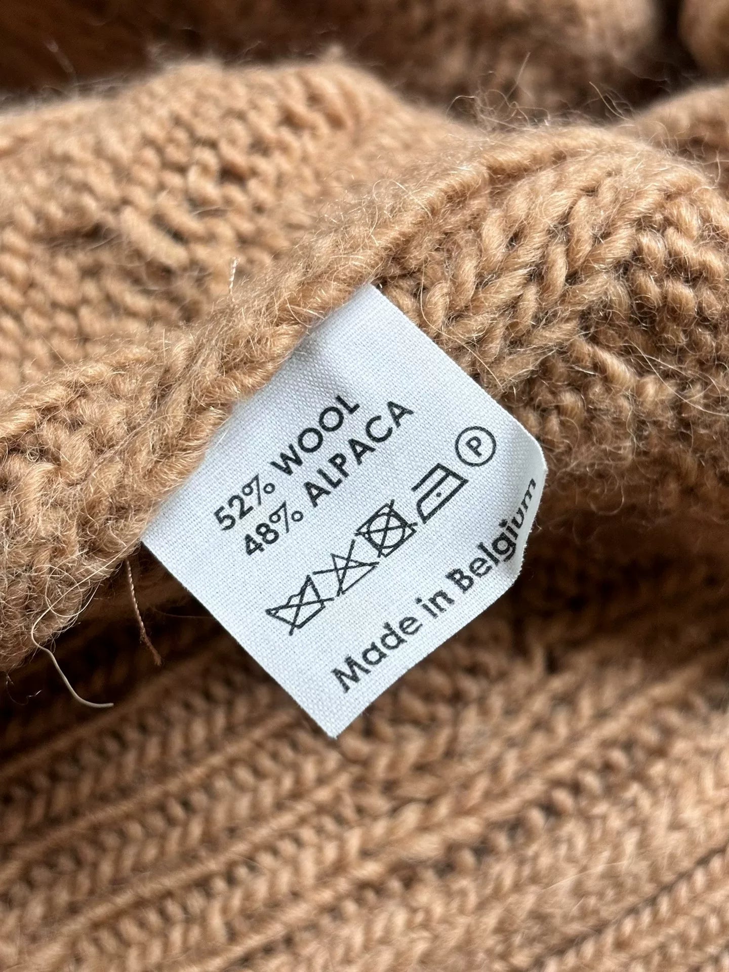 drapes van noten alpaca blend high-neck sweater