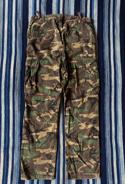 neighborhood camouflage cargo pants