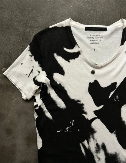 black and white graphic print t-shirt