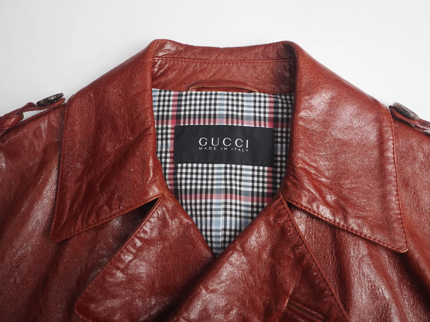 gucci double-breasted leather jacket in burgundy