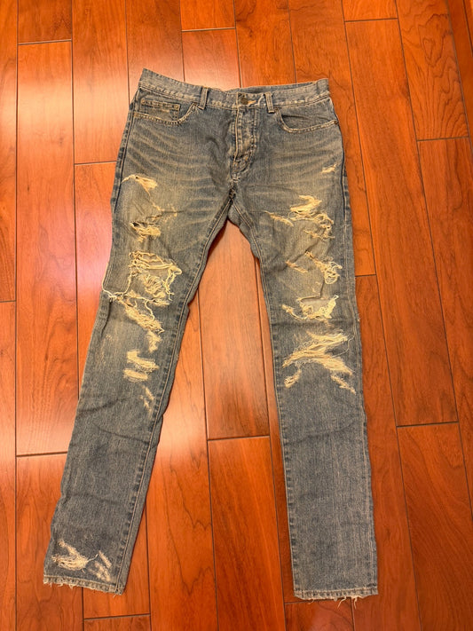 Saint Laurent Paris SLP Distressed Jeans D02 W32