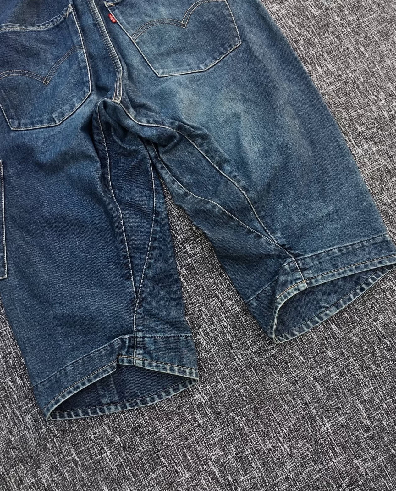Vintage Levi's 2000s Engineered Denim Shorts
