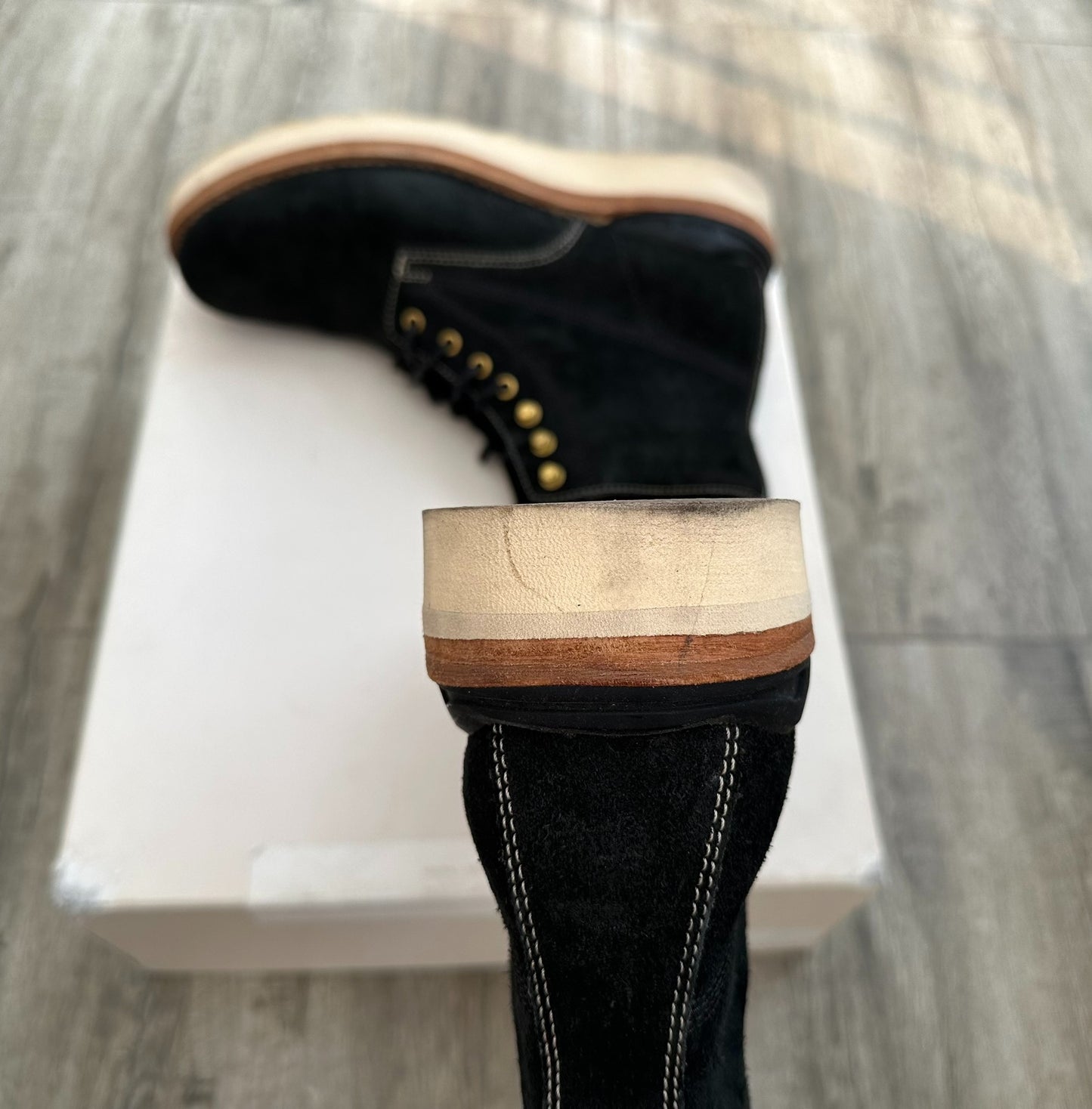 visvim virgil boots in black suede