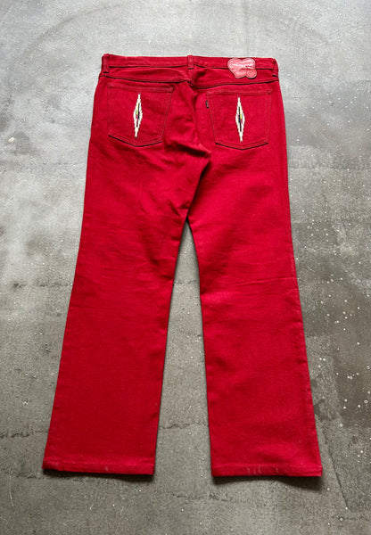 red jeans pants