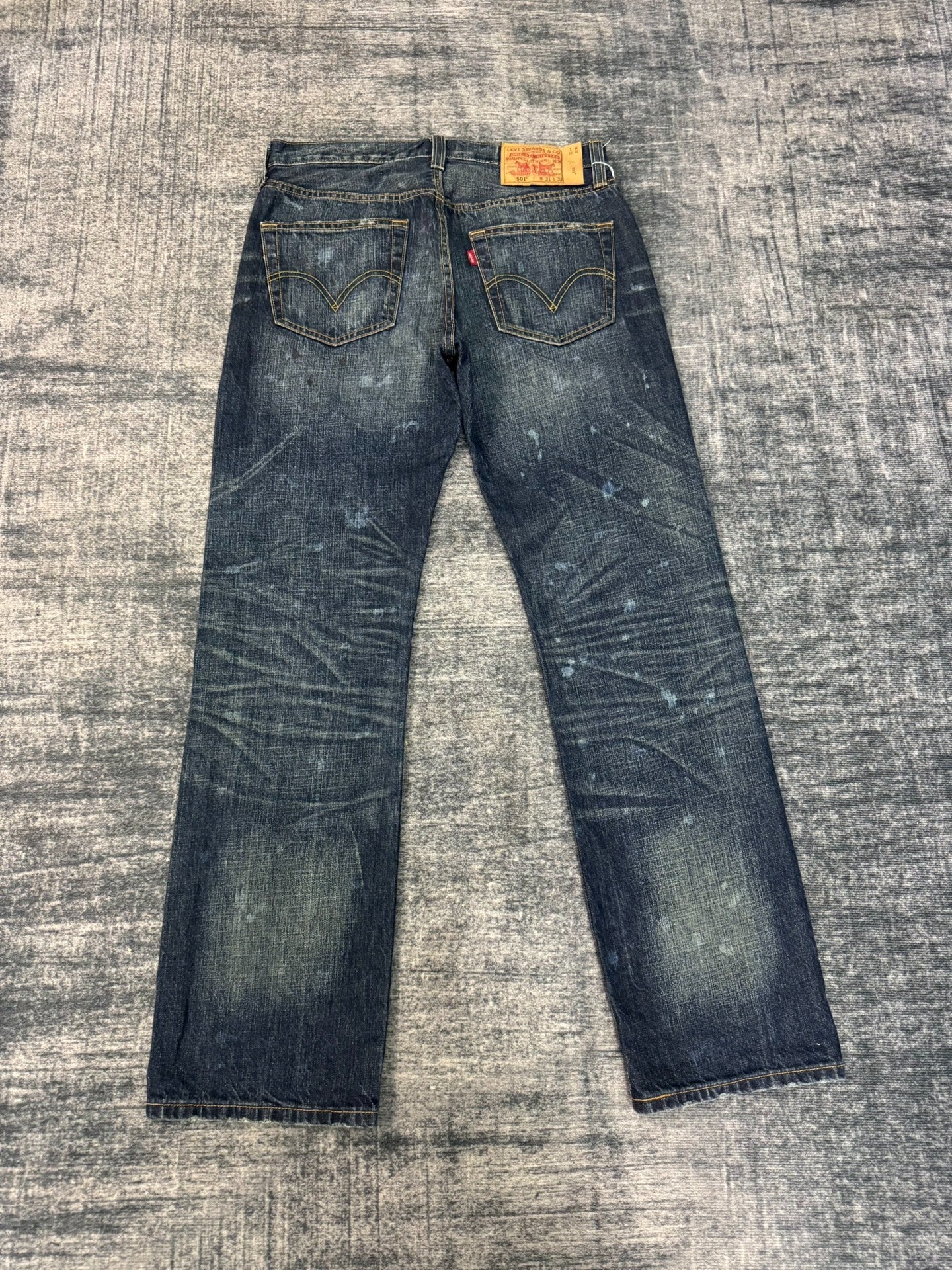 Vintage Levi's 501 00s Jeans