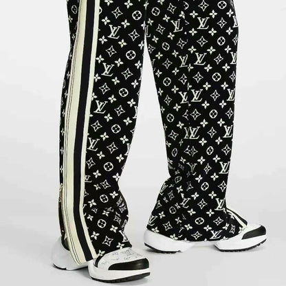 louis vuitton monogram jogger pants size L