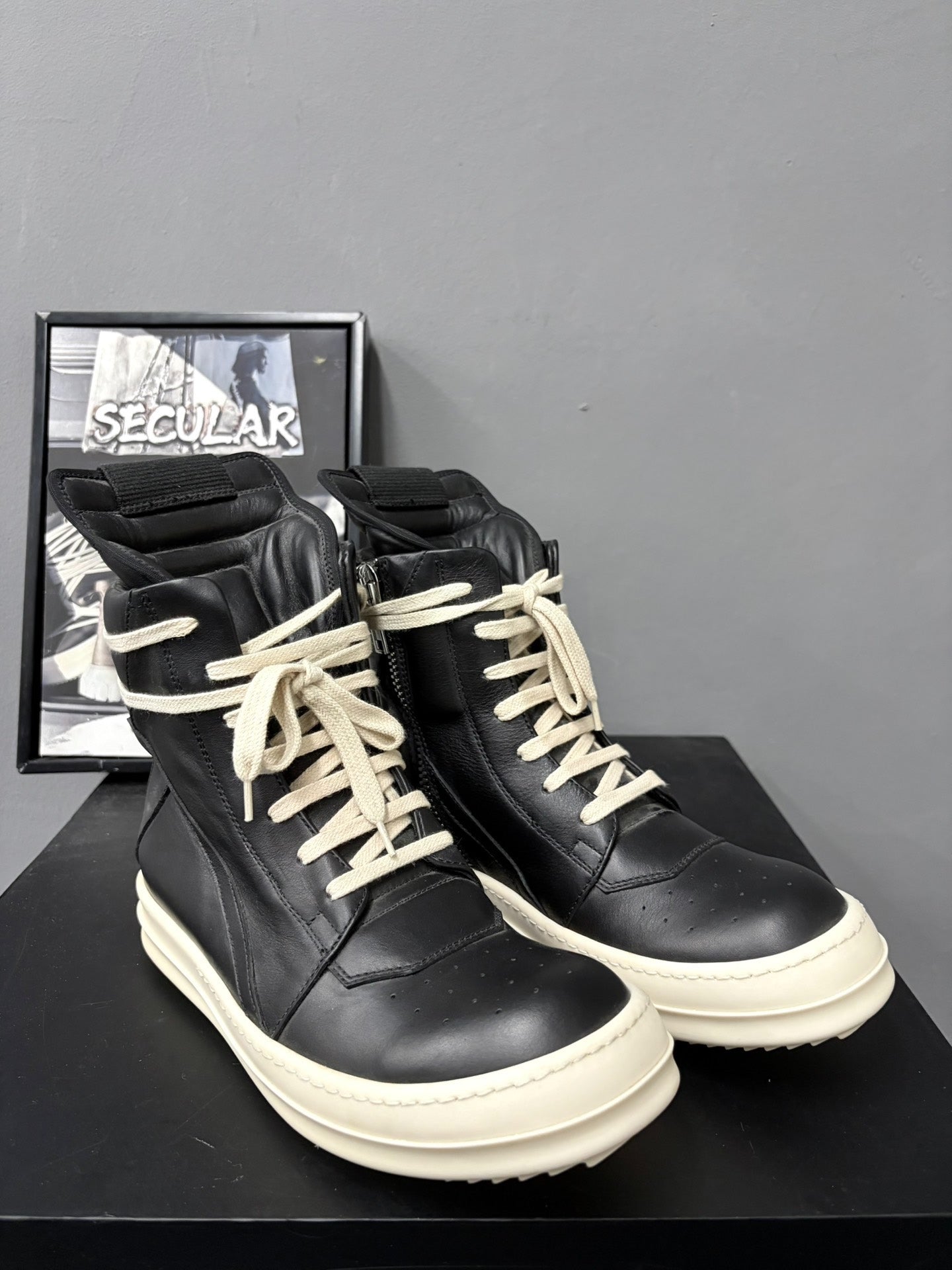 Rick Owens Classic Black Geobasket