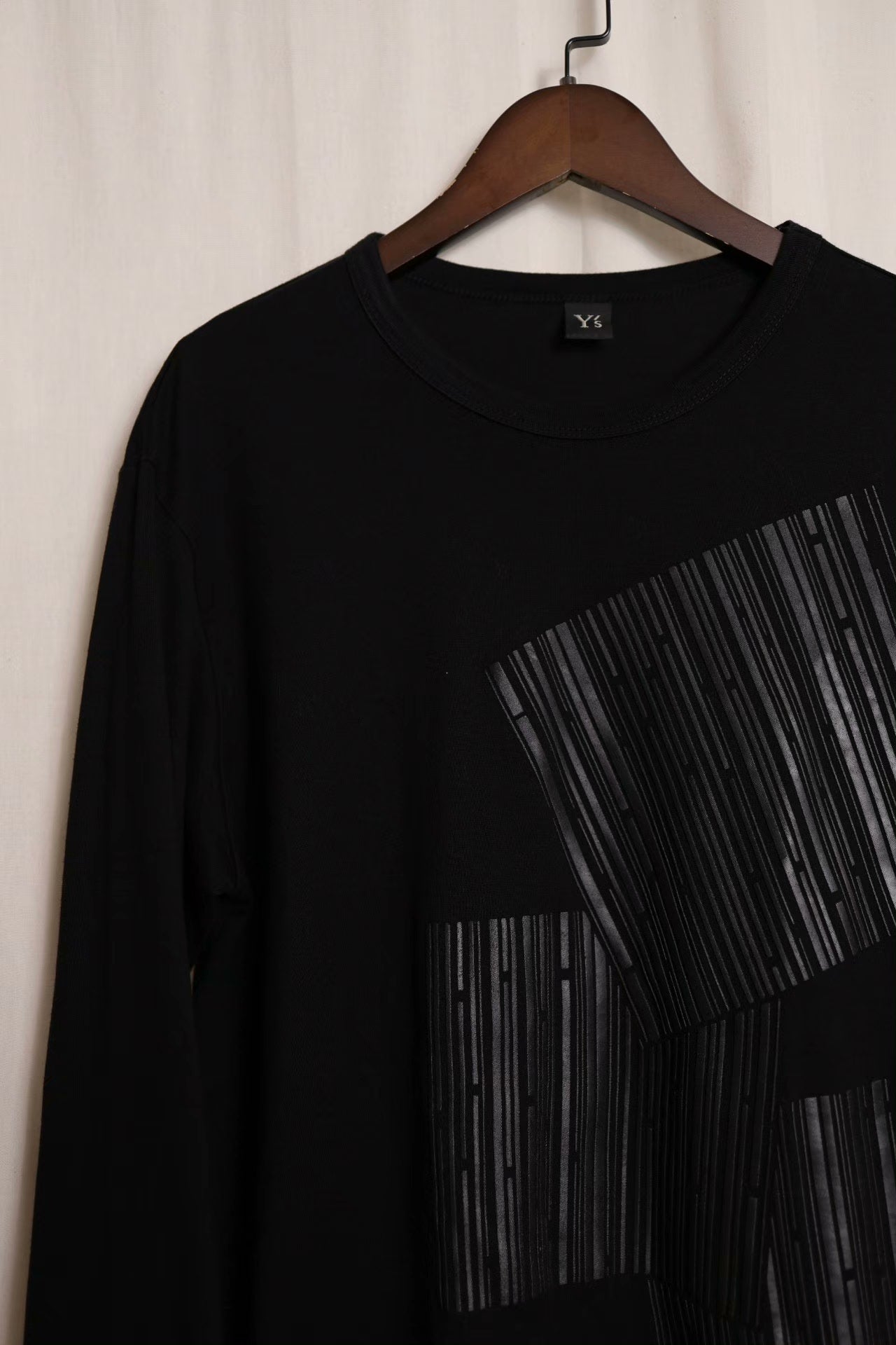 Y's by Yohji Yamamoto Barcode Print Top