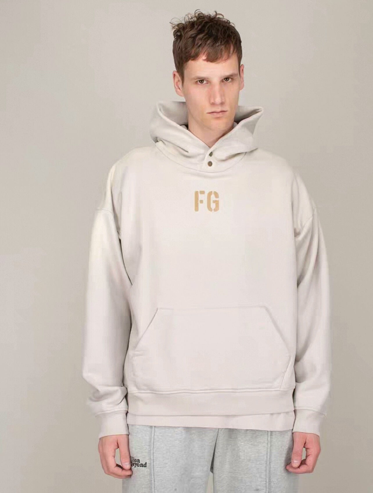 fear of god 7th season beige sweatshirt