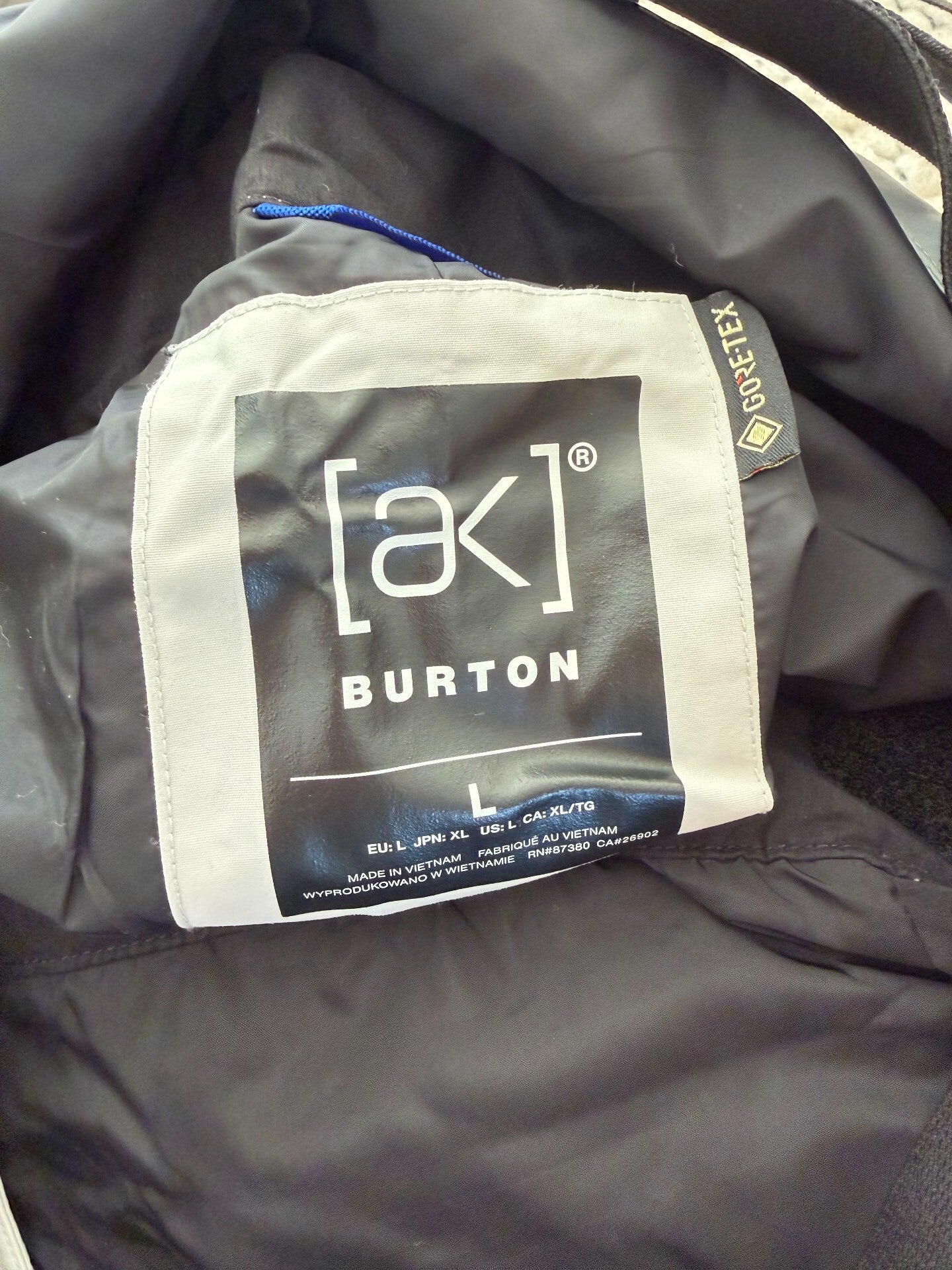 burton 2L AK cyclic bib snow pants