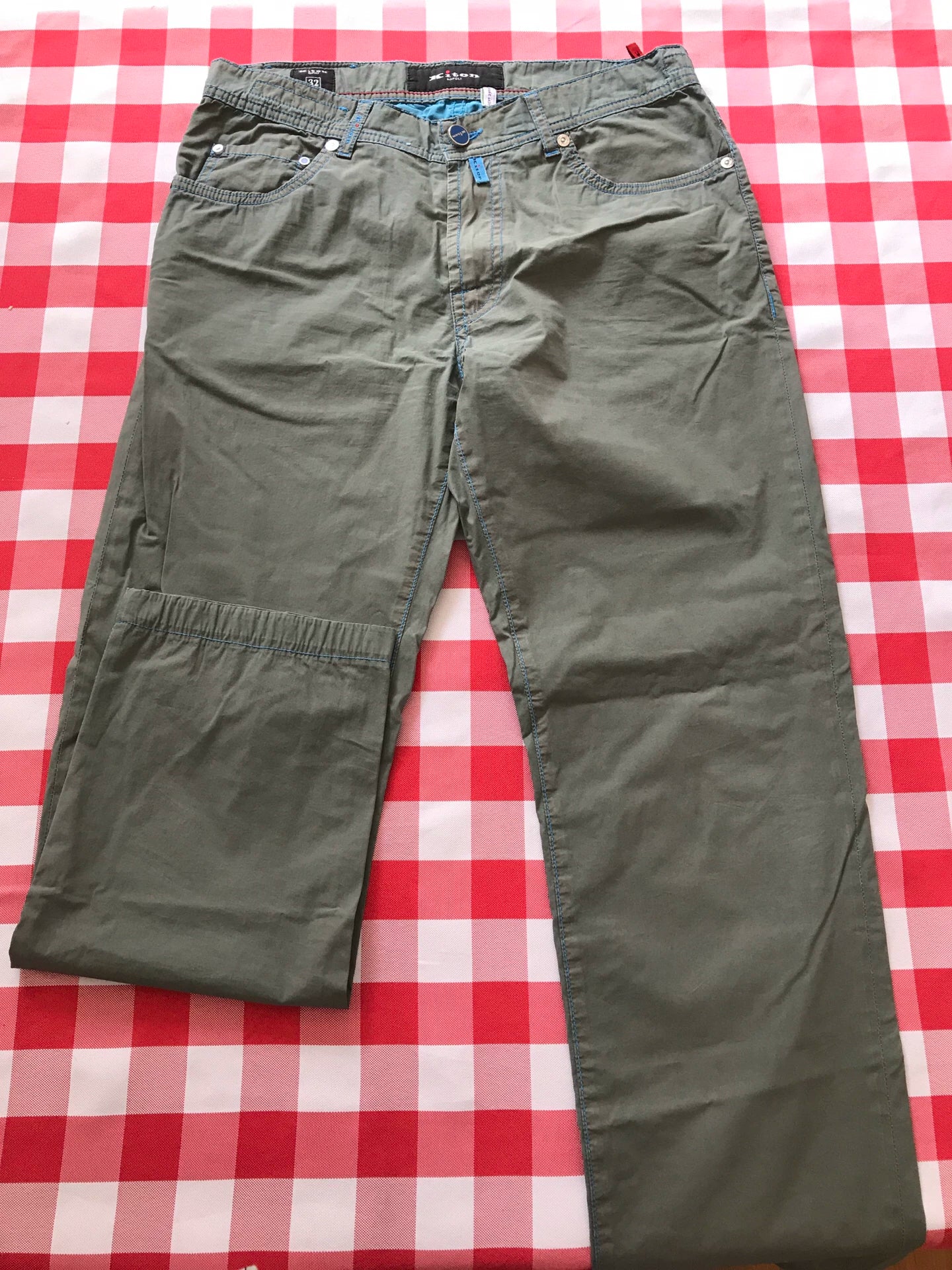 Kiton Casual Pants in Light Green Color
