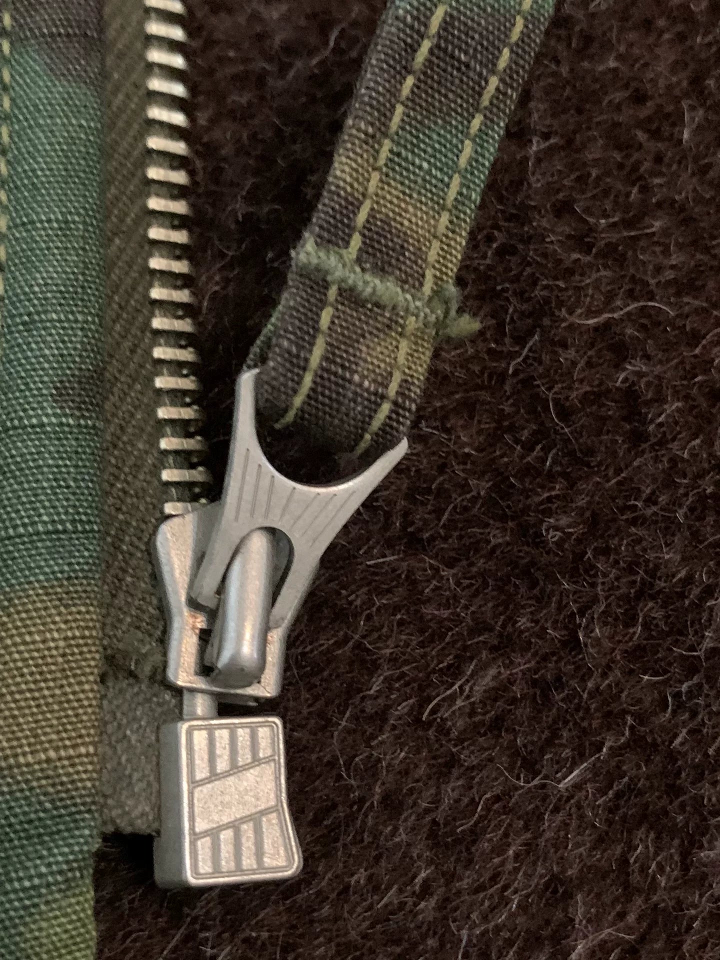 camouflage hooded warm vest